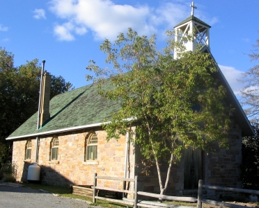Youngs Point - St Aiden church